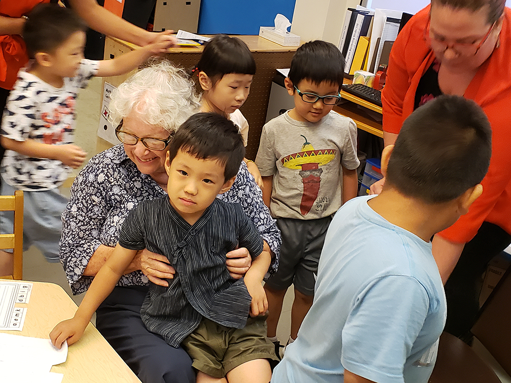 Senator Toby Stavisky Visits The Shield Institute in Flushing